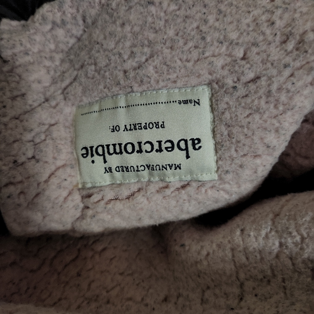 Abercrombie kids jacket size 13/14
